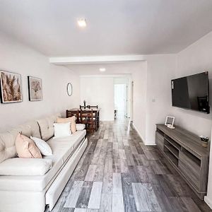 Dpto Ubicacion Ideal En Salta - Bonavista Rentals
